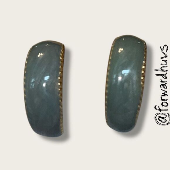 Bundle Sale 3 for $15 | Gold-Tone 3/4” Enamel Earrings - Picture 7 of 9